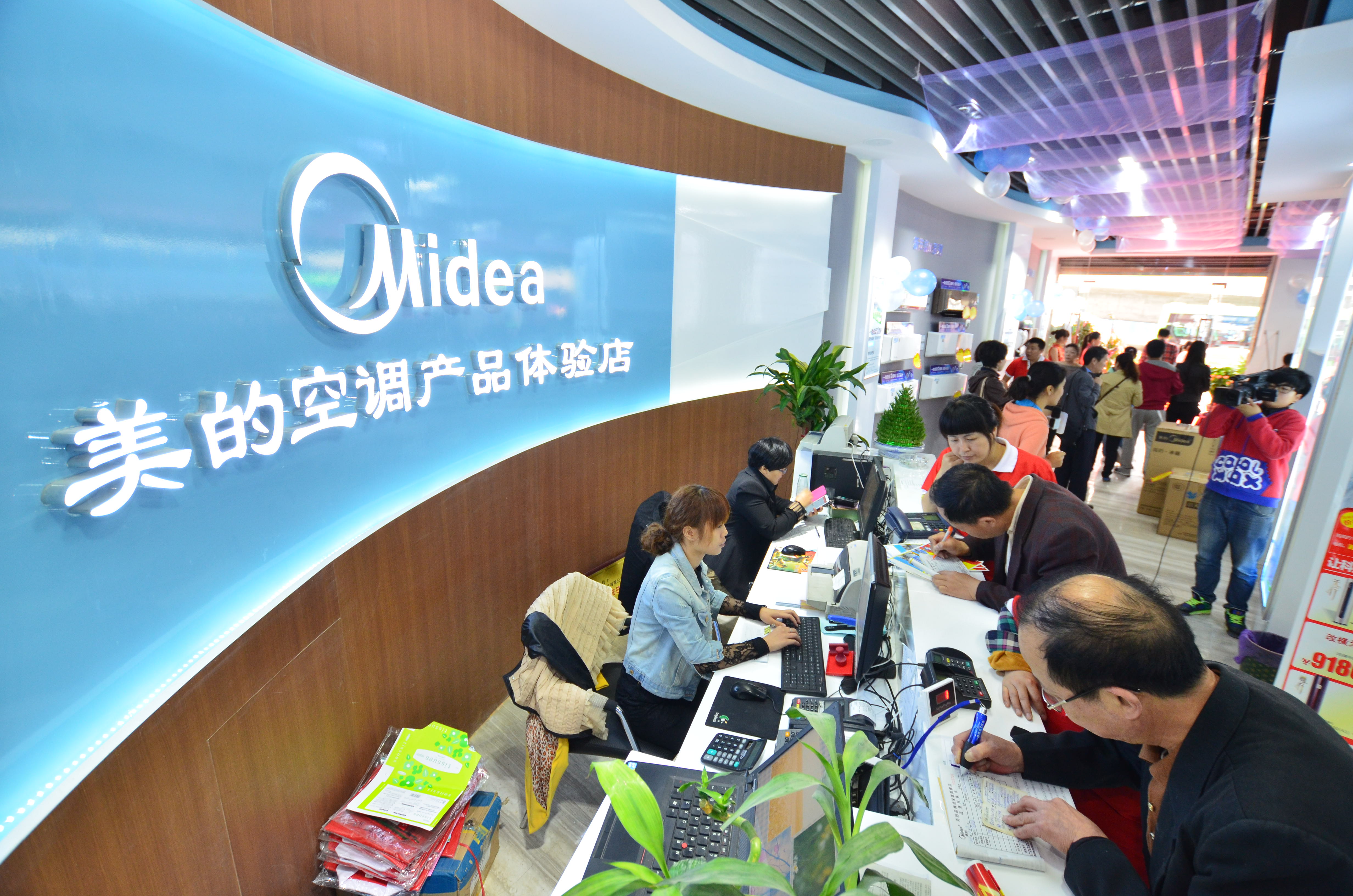 ���Ŀ��{(di��o)���۽����M(f��i)��ʹ�Ãr(ji��)ֵ����(ji��n)�־�Ʒ��(zh��n)�Բ���(d��ng)�u